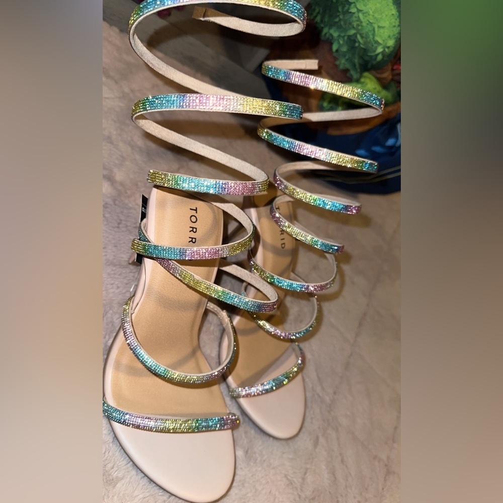 Torrid heels size 9. Brand new !